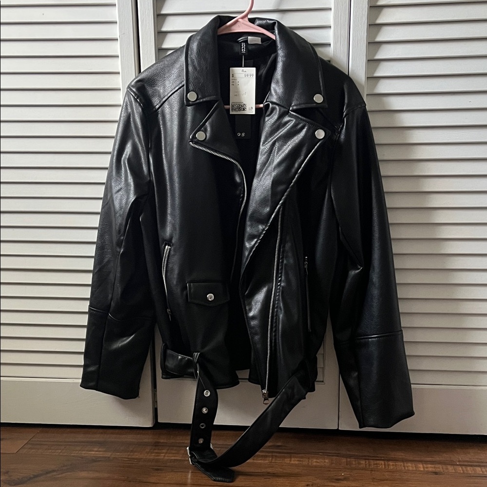 BRAND NEW (NWT) H&M Black Vegan Leather Jacket